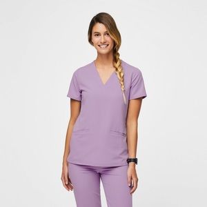 FIGS LAVENDER DEW Casma top